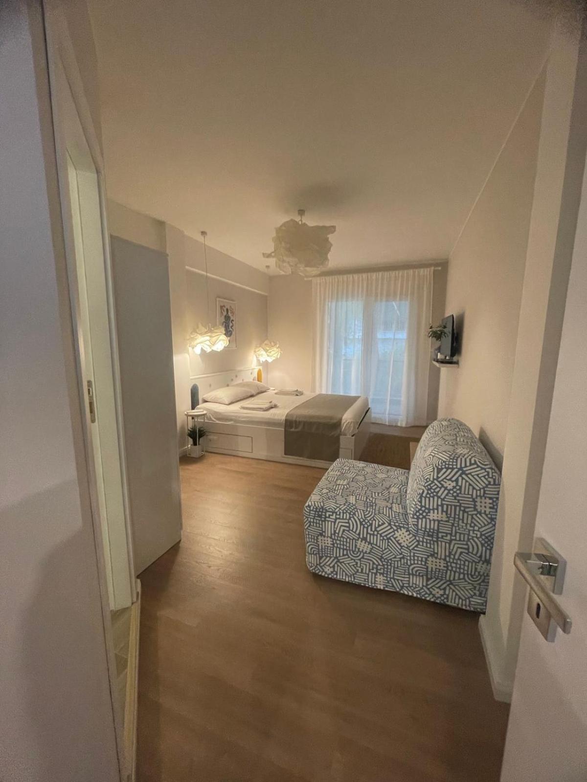 Sea Esta Apartment Néa Péramos エクステリア 写真